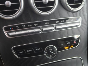 Mercedes Klasa C W205 Kabriolet Facelifting 1.5 200 184KM 2018 Mercedes C C 200 4MATIC, Serwis ASO, 4X4, zdjęcie 12