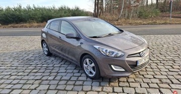 Hyundai i20 II 2013 Hyundai i20 Hyundai i20 1.6crdi 1.6 Diesel 110KM