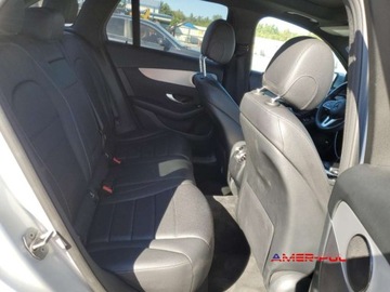 Mercedes GLC C253 2020 Mercedes-Benz GLC 2020 r., 2,0L 300 4MATIC 2.0 Benzyna 255KM, zdjęcie 10