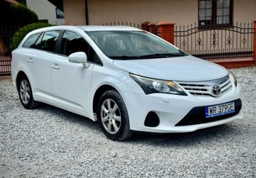 Toyota Avensis III Wagon Facelifting 1.8 Valvematic 147KM 2014 Toyota Avensis 1.8 benzyna 147KM LIFT po serwisie bezwypadkowy 1.8 Benzyna, zdjęcie 20