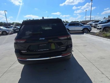 Jeep Grand Cherokee V 2023 Jeep Grand Cherokee Laredo 2023 3.6l 3.6 Benzyna 293KM, zdjęcie 10