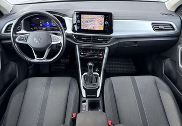 Volkswagen T-Roc I SUV Facelifting 1.5 TSI ACT 150KM 2022 Volkswagen T-Roc 1.5 Benzyna 150KM, zdjęcie 9