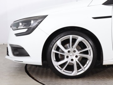 Renault Megane IV Hatchback 5d 1.3 TCe 115 FAP 115KM 2018 Renault Megane 1.3 TCe, Salon Polska, Navi, Klima, zdjęcie 13