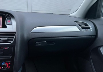 Audi A4 B8 Avant 2.7 TDI 190KM 2011 Audi A4 Avant bezwypadekserwisS LINEjedzie jak nowe 2.7 Diesel 190KM, zdjęcie 26