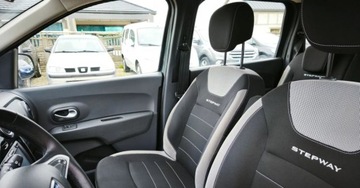 Dacia Lodgy Minivan Facelifting 1.6 SCe 102KM 2019 Dacia Lodgy Dacia Lodgy SCe 100 Stepway 1.6 Benzyna 102KM, zdjęcie 17