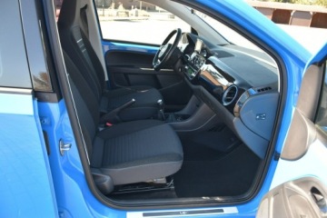 Volkswagen up! Hatchback 5d 1.0 MPI 60KM 2015 Volkswagen Up! 1.0 MPI 60KM 2015r. Klima 73km, zdjęcie 11