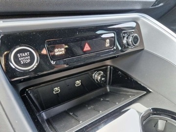 Audi 2025 AUDI Q5 TDI quattro Sportback S line Suv 2.0 204KM 2025, zdjęcie 10