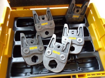 КОМПЛЕКТ ЗАЖИМНЫХ ЩИПЦЕЙ REMS M 15-18-22-28-35