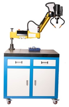 Gwinciarka ramię gwintujące M3-M12 1000rpm z lubryfikacją + stół roboczy