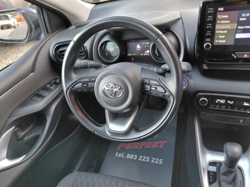 Toyota 2022 Toyota Yaris Full LED Navi Kamera Automat 1.5 Hybryda 93KM, zdjęcie 17