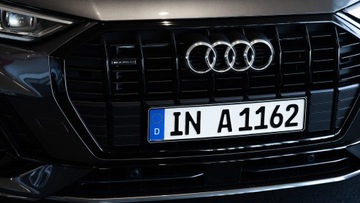 Рамка номерного знака Audi 2 Frames