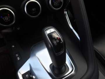 Jaguar E-Pace SUV 2.0 i4D 180KM 2020 Jaguar E-Pace D180 AWD, Salon Polska, Serwis ASO, zdjęcie 20