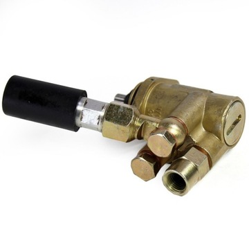 ТОПЛИВОПОДАЧАЮЩИЙ НАСОС URSUS C-385