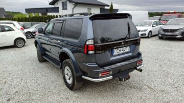 Mitsubishi Pajero III 2.5 TD 115KM 2005 Mitsubishi Pajero 2.5 D 116kM 4x4 Klimatronik Tempomat Czujniki Park. Hak, zdjęcie 17