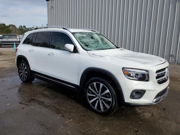 Mercedes GLB 2022 Mercedes-Benz GLB 250 2022 2.0l 2.0 Benzyna 221KM, zdjęcie 4