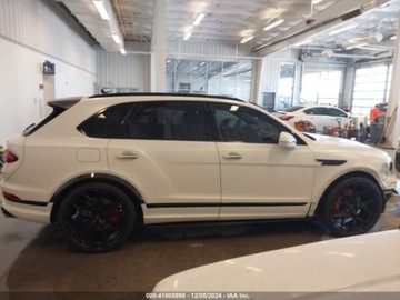 Bentley Bentayga 2021 Bentley Bentayga 2021 4.0l 4.0 Benzyna 542KM, zdjęcie 1