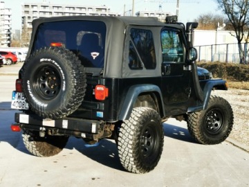 Jeep Wrangler II 4.0 i 178KM 2006 JEEP WRANGLER II (TJ) Wyciągarka, Manual, 53611 mil,2xklucz, 4.0 i 178KM, zdjęcie 26