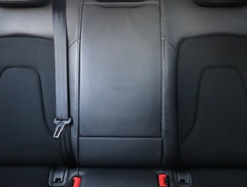 Audi A4 B8 Avant Facelifting 2.0 TDI 150KM 2014 Audi A4 2.0 TDI, Skóra, Navi, Xenon, Bi-Xenon, zdjęcie 9