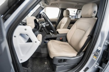 Land Rover Defender IV (L663) Hard Top 90 3.0D R6 250KM 2023 Land Rover Defender 110 3.0D 250KM. Salon PL. FV., zdjęcie 22