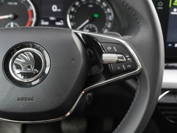 Skoda Octavia IV Liftback 1.5 TSI EVO 150KM 2023 Škoda Octavia Skoda Octavia CT650AR#1.5 TSI e-Tec, zdjęcie 13