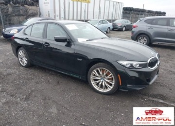 BMW Seria 3 G20-G21 2023 BMW Seria 3 2023r., 330e Xdrive, 2L, od ubezpieczalni 2.0 Hybryda 182KM