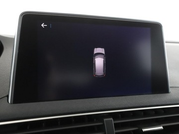 Peugeot 3008 II Crossover 1.5 BlueHDI 130KM 2018 Peugeot 3008 Virtual Navi Czujniki parkowania, zdjęcie 19