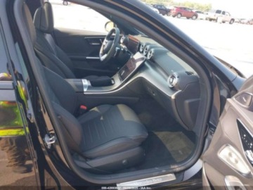 Mercedes Klasa C W206 2024 Mercedes-Benz Klasa C 300 2024 2.0l 2.0 Benzyna 255KM, zdjęcie 9