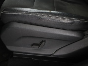 Mercedes GLC C253 2017 Mercedes GLC 350 PHEV 4x4 automat full LED klima, zdjęcie 37