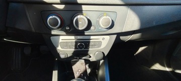 Renault Megane III Hatchback Facelifting 2013 dCi 95KM 2014 Renault Megane Stan bardzo dobry., zdjęcie 9