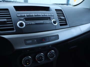 Mitsubishi Lancer IX Sportback 1.6 MIVEC 117KM 2011 Mitsubishi Lancer 1.6 MIVEC, Salon Polska, GAZ, zdjęcie 11