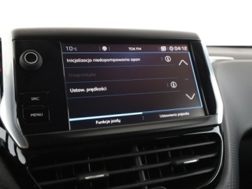 Peugeot 2008 I SUV Facelifting 1.6 BlueHDi 99KM 2017 Peugeot 2008 Czujniki, Navi, Tempomat, Bluetooth,, zdjęcie 25