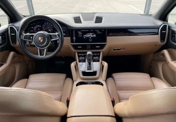 Porsche Cayenne III SUV 3.0 340KM 2020 Porsche Cayenne 3.0 Benzyna 340KM, zdjęcie 24