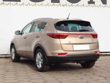 Kia Sportage IV SUV 1.6 GDI 132KM 2016 Kia Sportage 1.6 GDI, Salon Polska, Serwis ASO, zdjęcie 3
