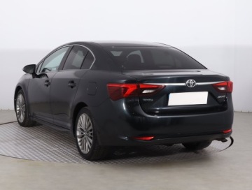 Toyota Avensis III Sedan Facelifting 2015 2.0 D-4D 143KM 2015 Toyota Avensis 2.0 D-4D, Salon Polska, zdjęcie 3