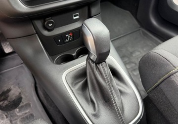 Citroen C3 III Hatchback 1.2 PureTech 110KM 2020 Citroen C3 salon PL FV VAT 23 bezwypadkowy automat 1.2 Benzyna, zdjęcie 15