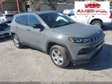 Jeep Compass II 2023 Jeep Compass 2023r., 4x4, 2.0L 2.0 Benzyna 200KM