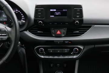 Hyundai i30 III Wagon Facelifting 1.0 T-GDI 120KM 2021 Hyundai i30 1.0 T-GDI, Salon Polska, Serwis ASO, zdjęcie 12