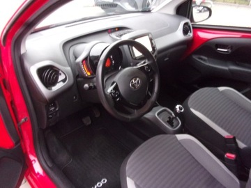 Toyota Aygo II Hatchback 5d 1.0 VVT-i 69KM 2018 Toyota Aygo Salon PL I wł, zdjęcie 9