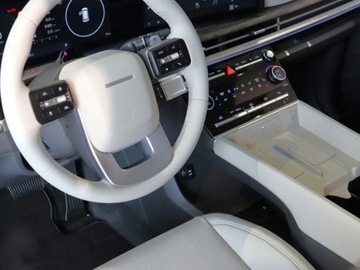 Hyundai Santa Fe V 1.6 T-GDI HEV 215KM 2025 Santa Fe 1.6 T-GDI HEV Executive 2WD aut 215KM 2025, zdjęcie 4