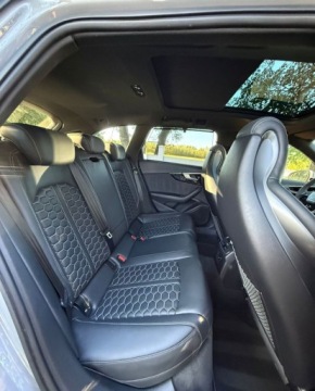 Audi A4 B9 RS4 Avant Facelifting 2.9 TFSI 450KM 2023 Audi RS4 Avant Audi RS4 Avant Avant quattro tiptronic 2.9 Benzyna 450KM, zdjęcie 20