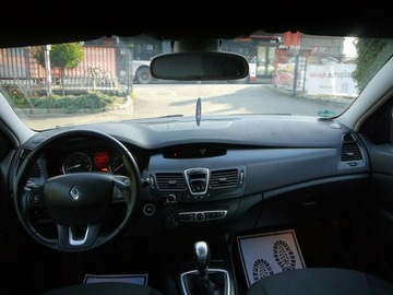 Renault Laguna III Hatchback 2.0 16v 140KM 2009 Renault Laguna 2.0 Stan b.dobry Gwarancja 12mcy, zdjęcie 16