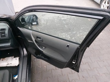 DVEŘE KOMPLETNÍ PRAVÝ PŘEDNÍ HONDA CIVIC VII FL B92P