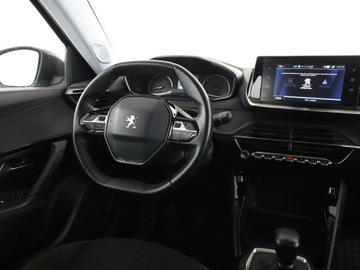 Peugeot 2008 II SUV 1.2 PureTech 100KM 2020 Peugeot 2008 navi kamera tempomat, zdjęcie 15