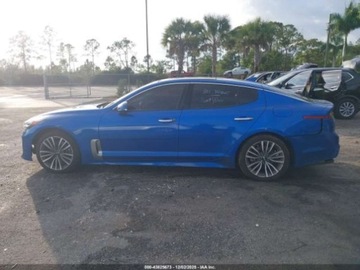 Kia Stinger Liftback 2.0 T-GDI 255KM 2018 Kia Stinger 2.0 255 KM, RWD, piekny kolor, male uszkodzenia, ubezpieczalnia, zdjęcie 10
