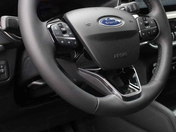 Ford Kuga III SUV Facelifting 2.5 FHEV 180KM 2025 Od ręki - Titanium 2.5 FHEV 180KM / Pakiet Winter, Driver Assistance, zdjęcie 7