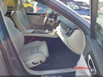 Volvo XC60 II 2022 Volvo XC 60 2022 r., 2,0L B5 INSCRIPTION 2.0 Benzyna 247KM, zdjęcie 8