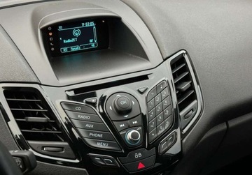 Ford Fiesta VII Hatchback 3d Facelifting 1.0 80KM 2013 Ford Fiesta 1.0 Benzyna, Czujniki Parkowania PODGRZEWANE FOTELE Klimatronik, zdjęcie 9