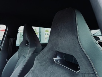 Cupra Leon II 2025 Cupra Leon Sportstourer VZ 2.0 TSI 333 KM 4Drive D, zdjęcie 23