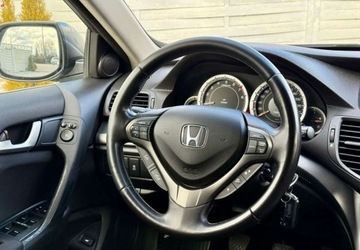 Honda Accord VIII Kombi 2.0 VTEC 156KM 2011 Honda Accord Honda Accord 2.0 Elegance 2.0 Benzyna 156KM, zdjęcie 6