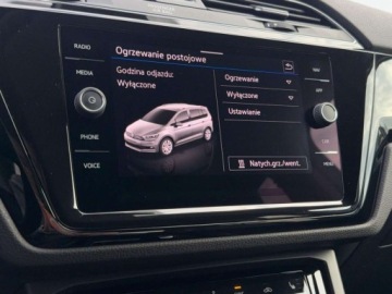 Volkswagen Touran III 1.5 TSI EVO 150KM 2022 Volkswagen Touran Touran, Ogrzewanie Postojowe, Hak, Asystenci, Kamera, 1.5, zdjęcie 28